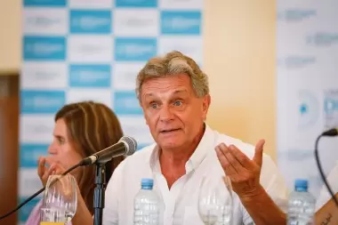 Canal de Magdalena: "La soberanía argentina está en peligro"